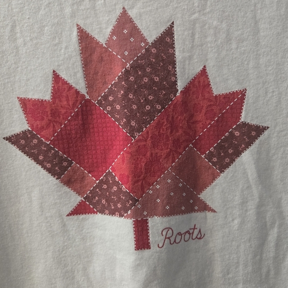Roots Canada 🇨🇦 Tee - Picture 2 of 4